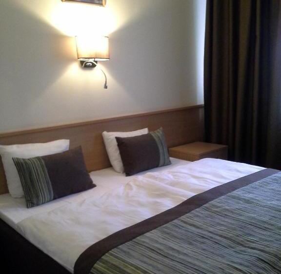 سوییت, Sky High Hotel Airport 200 Meters From The Terminal