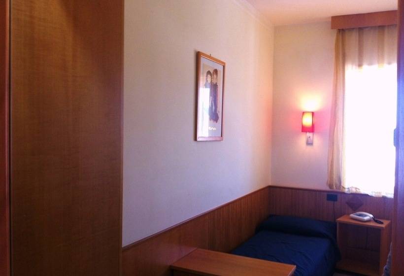 スタンダードシングルルーム, Meranda