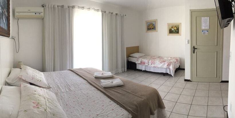 디럭스 트리플 룸, Vila Alaide Praia