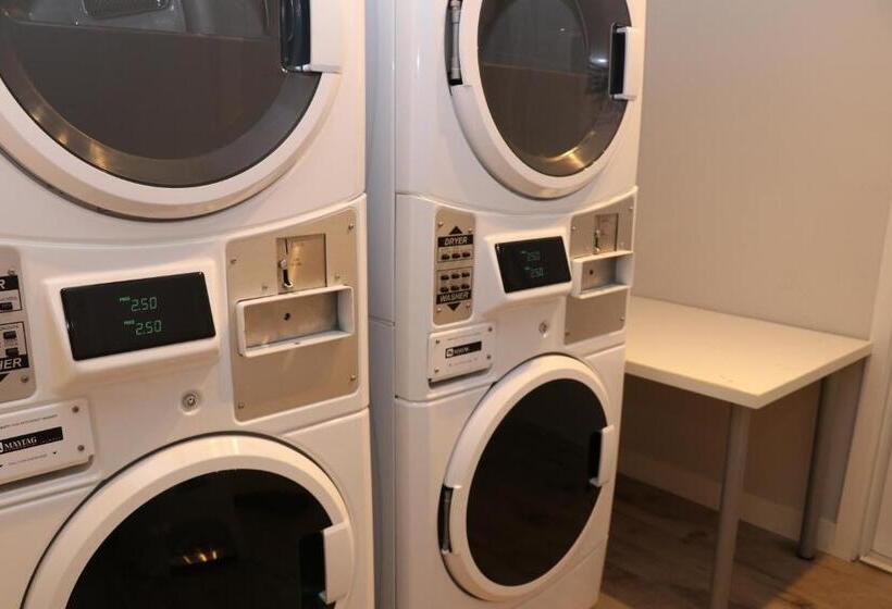 스탠다드 스튜디오, A Stylish Stay W/ A Queen Bed, Heated Floors.. #37