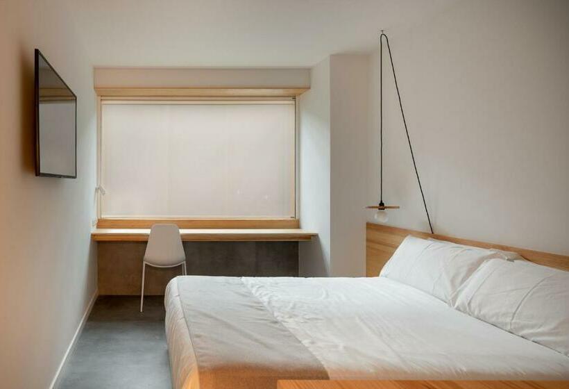 이코노미 인테리어 룸, Cristina Enea Rooms