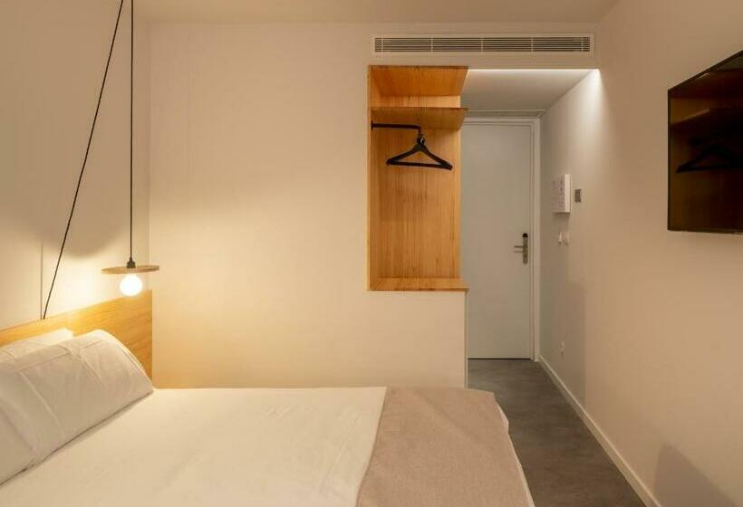 اتاق اقتصادی داخلی, Cristina Enea Rooms