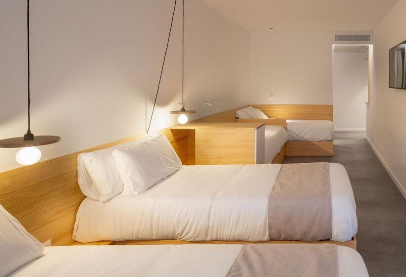 디럭스 룸 도시 전망, Cristina Enea Rooms