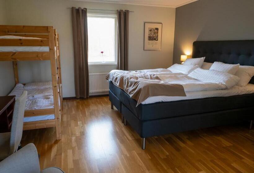 スタンダード４人部屋, Spångens Gästgivaregård & Hotell