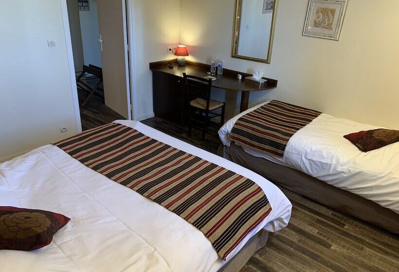 标准三人间, Logis Hôtel Les Nymphéas