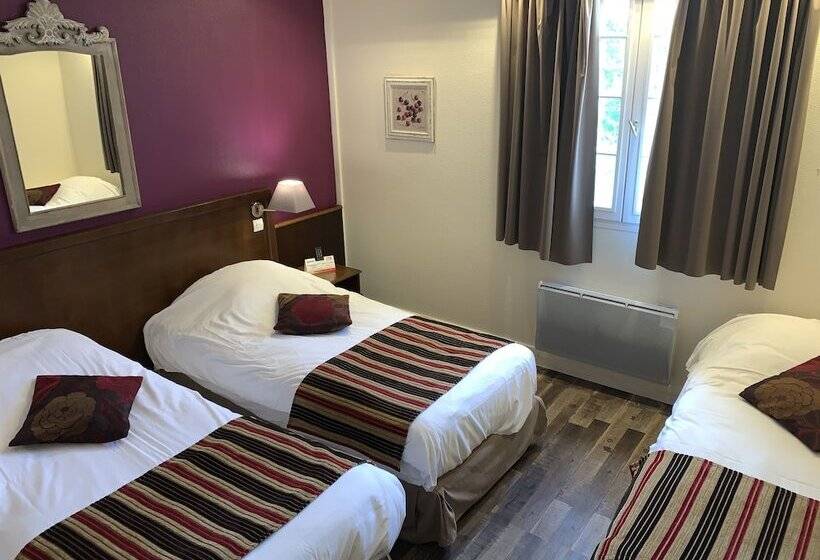 Номер Стандарт Трехместный, Logis Hôtel Les Nymphéas