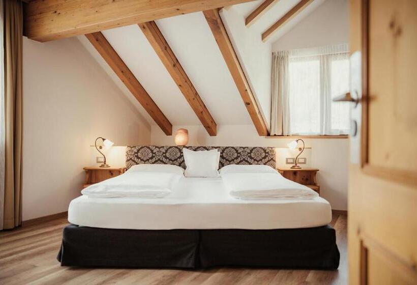 스탠다드 룸, Kristallhotel Corona Krone