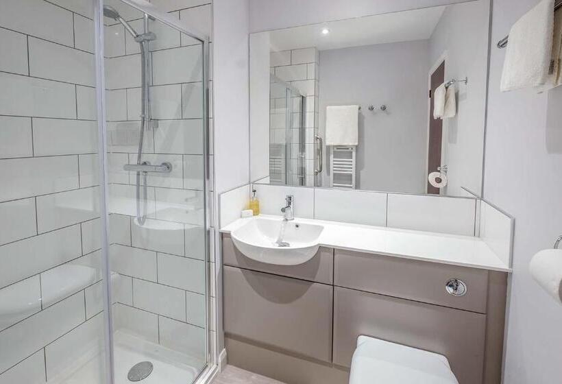 Номер Стандарт, Trouville Hotel By Compass Hospitality