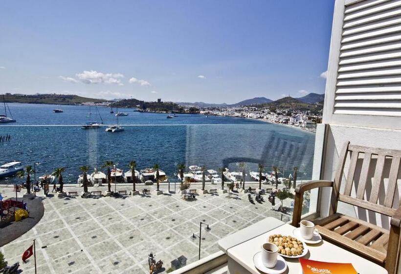 Номер Deluxe, Bodrum Gulet Otel