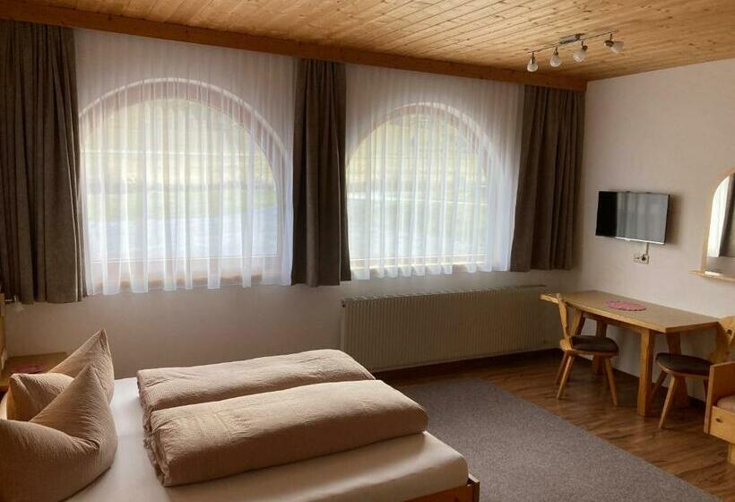 דירת שלושה חדרים, Garni Apart Wallamotta Silvretta Card Premium Betrieb