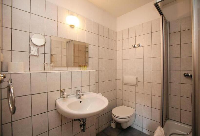 Номер Стандарт, Gut Hotel Stadt Beelitz