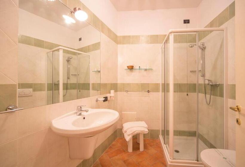Номер Стандарт, Antichi Cortili