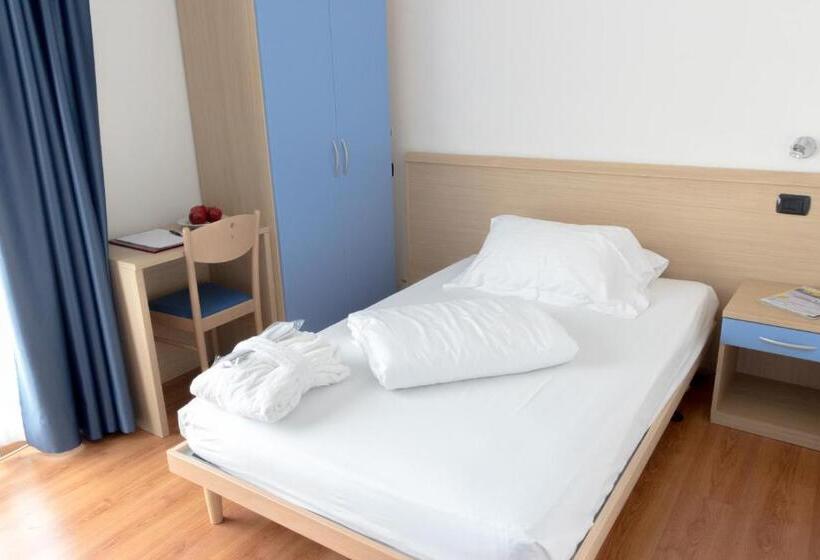 발코니 스탠다드 싱글 룸, Hi Hotels Riva