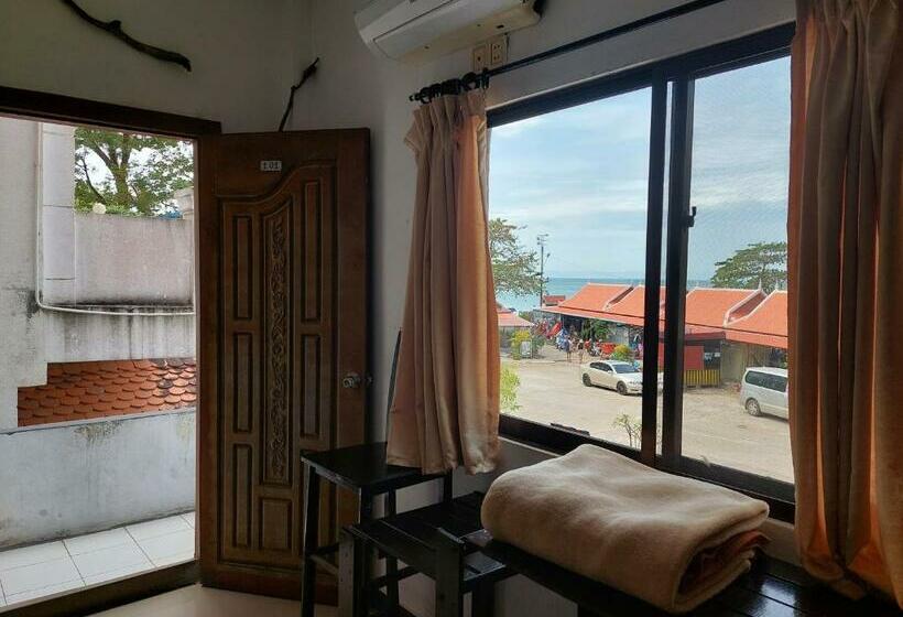 اتاق استاندارد با چشم‌انداز دریا, Auberge De La Plage