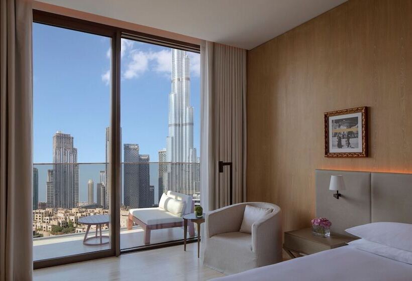 带观景的豪华间, The Dubai Edition