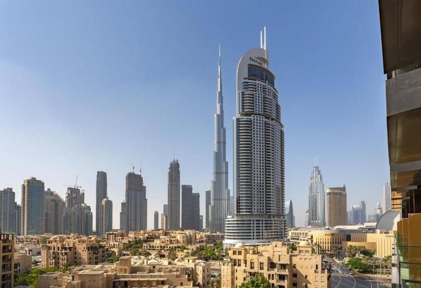 带观景和大床的豪华房间, The Dubai Edition