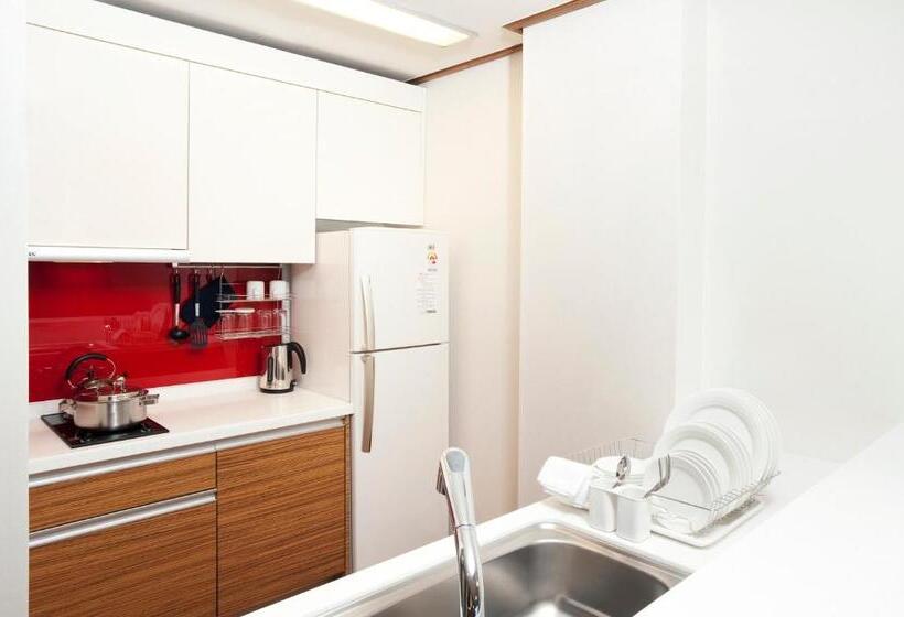 장애인을 위한 킹사이즈 침대 스탠다드 룸, Holiday Inn & Suites Alpensia Pyeongchang Suites, An Ihg