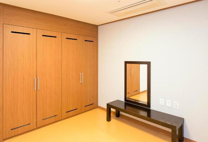 디럭스 스위트, Holiday Inn & Suites Alpensia Pyeongchang Suites, An Ihg
