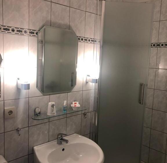 Номер Стандарт, Haus Drei Tannen