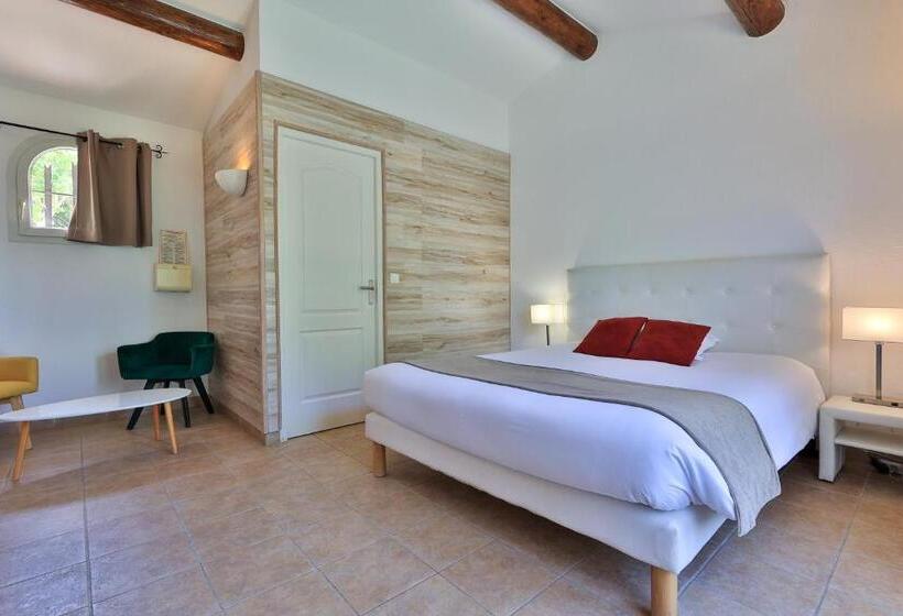 Номер Стандарт, Logis Hôtel & Spa Déjeunez Sous L Arbre