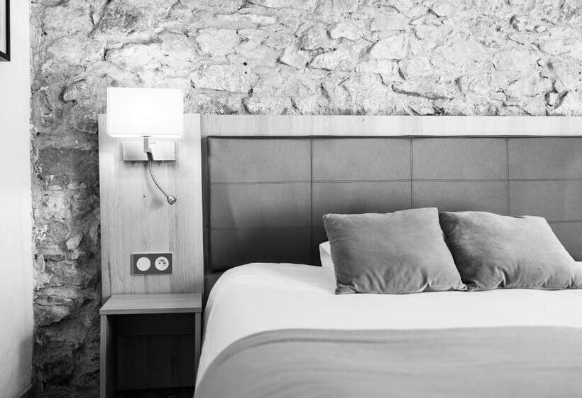 Номер Стандарт, Logis Hôtel & Spa Déjeunez Sous L Arbre