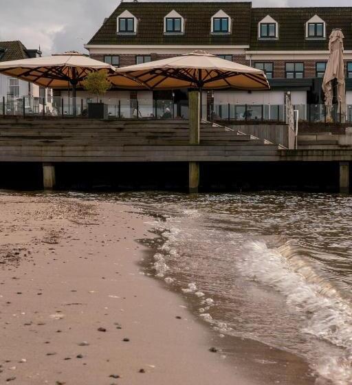 Номер Стандарт Вид на Озеро, Restaurant & Hotel Monopole Harderwijk