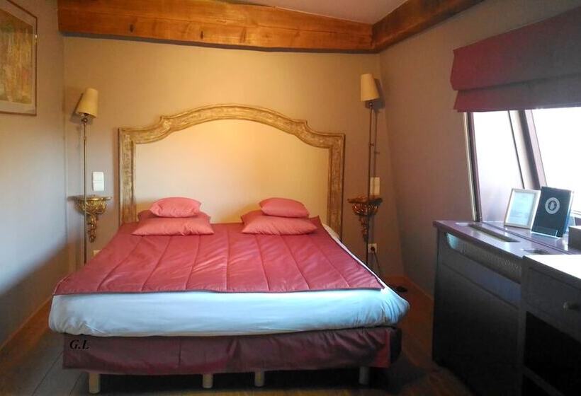 Номер Клуб, Chateau Hotel De Belmesnil