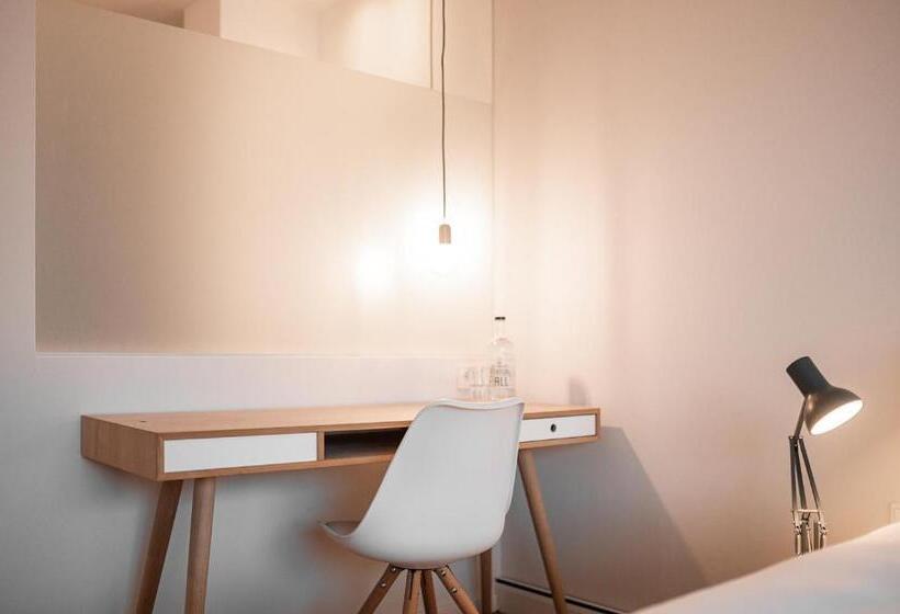 Номер Superior, Design Hotel Tyrol