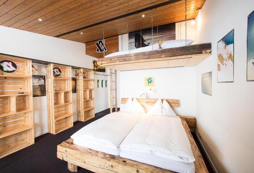 Номер Стандарт с Балконом, Arena Lodge