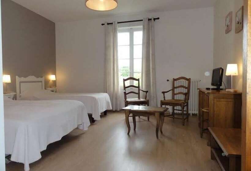 Номер Стандарт Трехместный, Hôtel Les Echevins