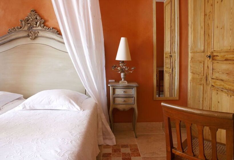 Номер Стандарт, Hôtel Le Mas Des Grès & Restaurant Sous Les Platanes
