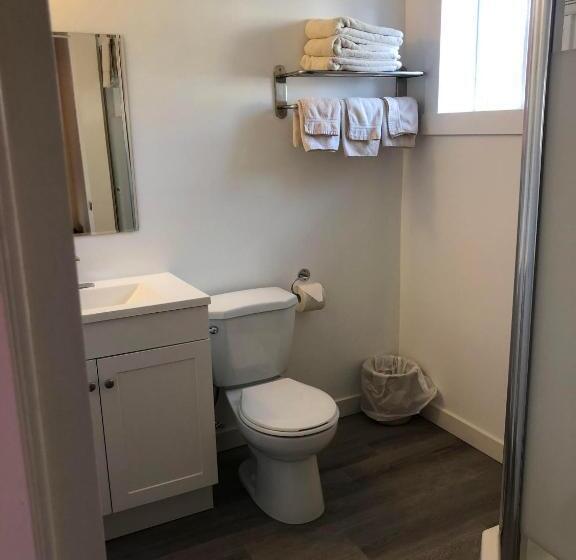 Люкс 2 Спальни, Canterbury Inn