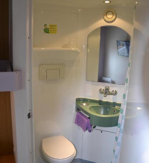 Номер Стандарт Трехместный, Fasthotel Orleans Zénith
