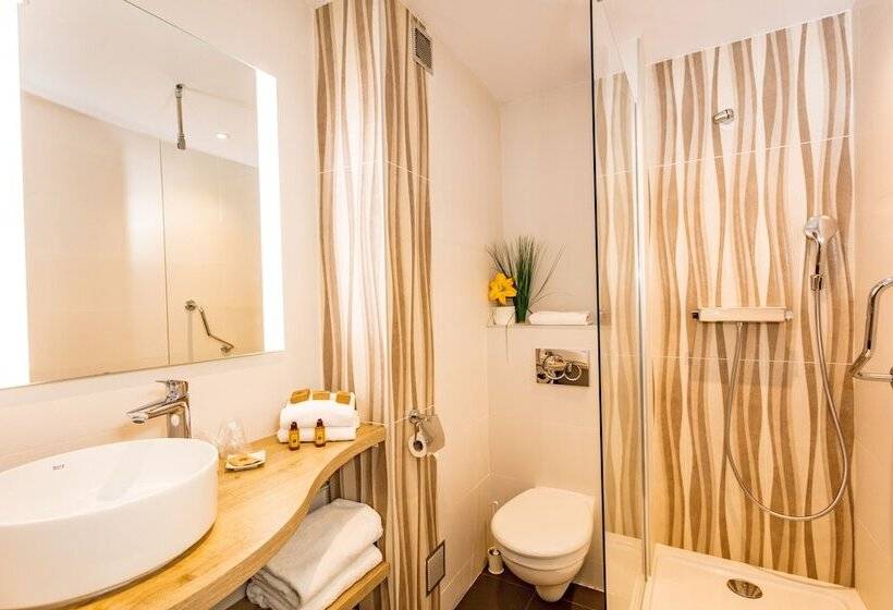 Номер Стандарт, Restaurant Splendid Camargue