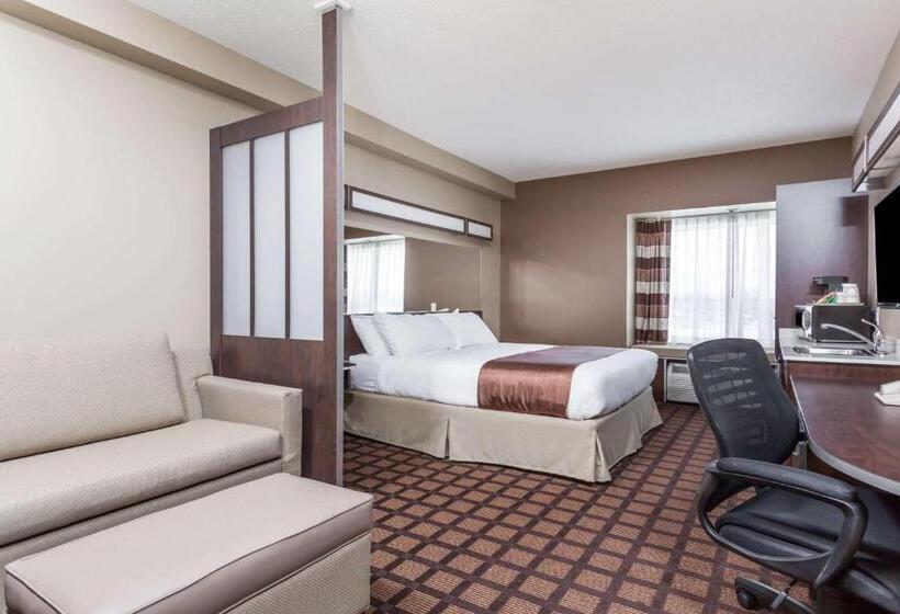 Люкс Кровать Кинг, Microtel Inn & Suites By Wyndham Timmins