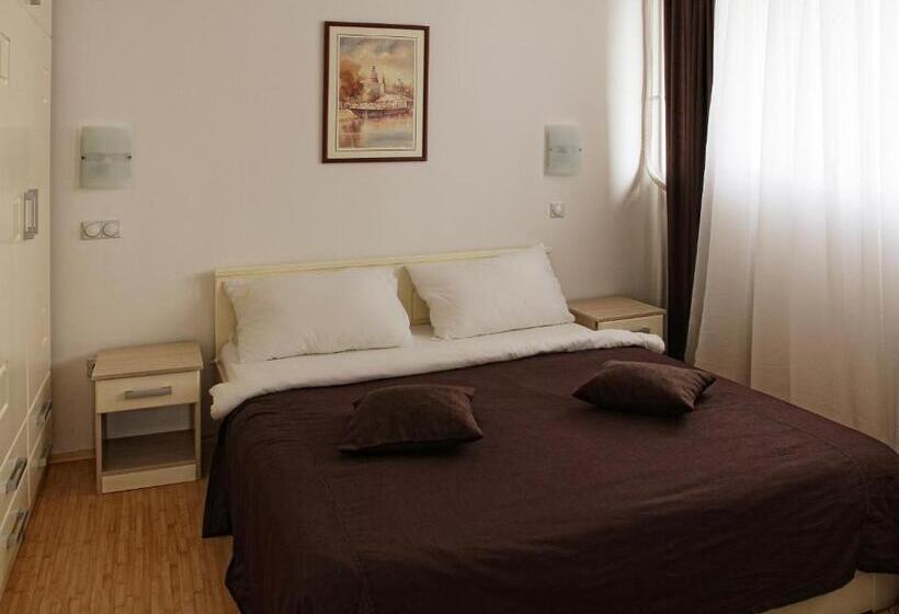 آپارتمان 1 خوابه با بالکن, Garni Hotel Hamburg