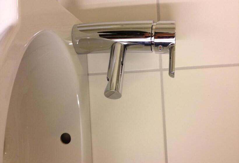 Standard Egyágyas Szoba, Best Western Uppsala