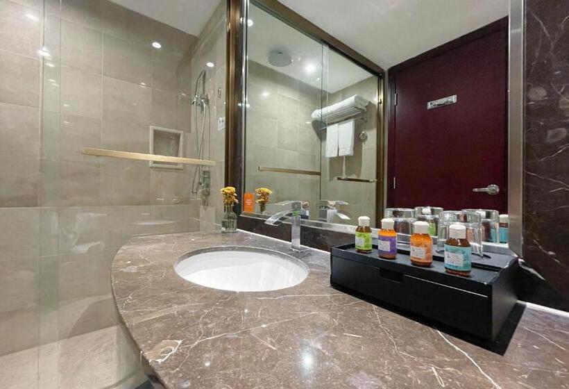 Номер Superior, Wuhan Hongguang