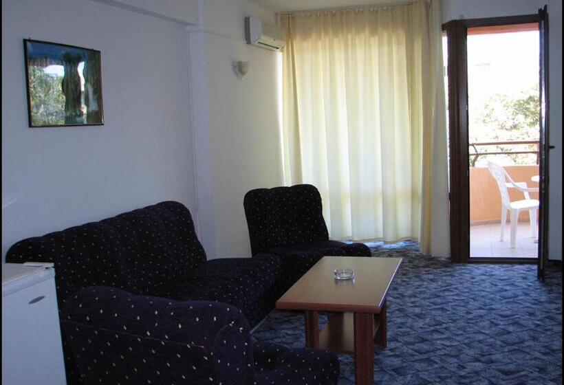 Люкс с Балконом, Kamchia Park Hotel   All Inclusive & Free Parking