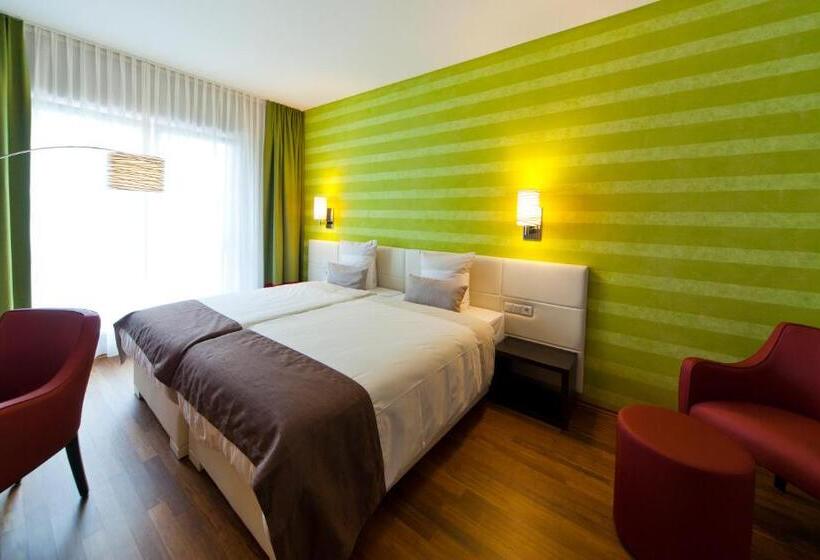 Номер Стандарт, Kedi Hotel Papenburg