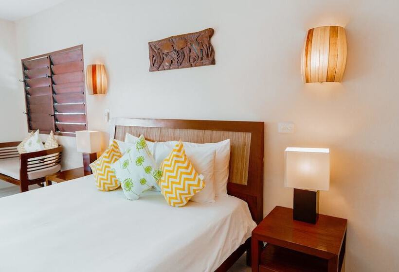 استودیو استاندارد با چشم‌انداز, Nasama Resort