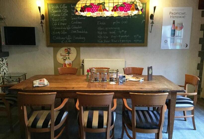 Номер Стандарт, Restaurant De Leygraaf