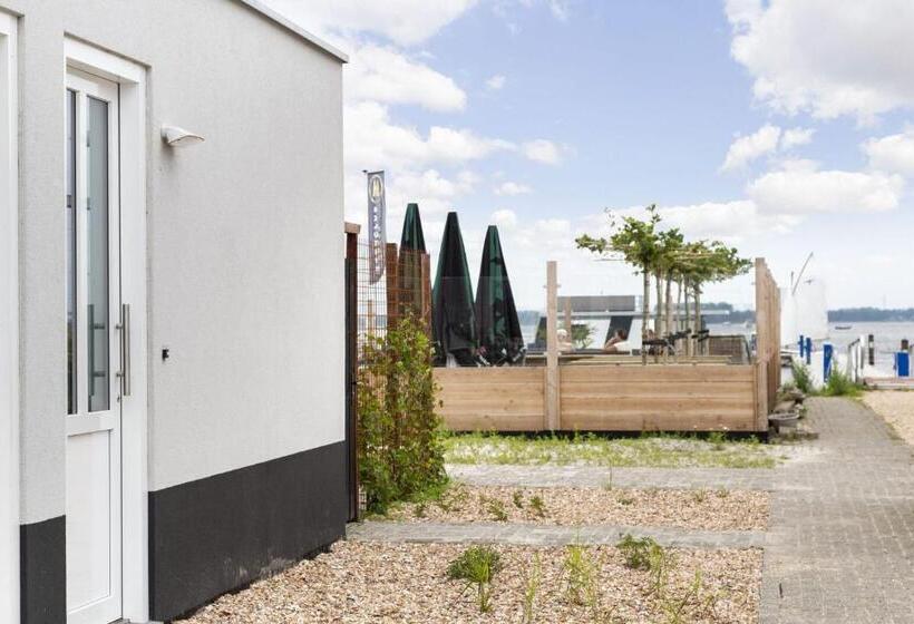 침실 4개 아파트, Vakantie Appartement   Sneekermeer
