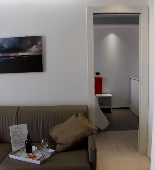 连接 1 卧室公寓, Casa Vacanze Fardella Centrale