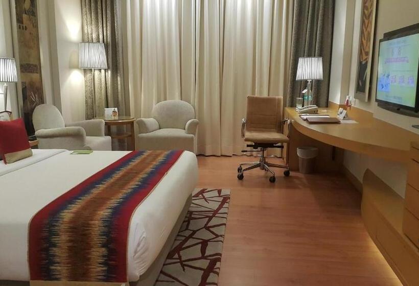 Номер Премиум, Radisson Noida