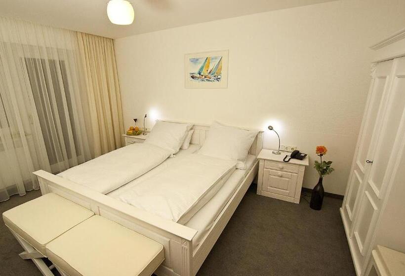 标准间带阳台, Lupinenhotel Bodensee