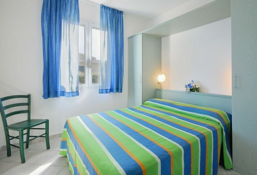 Апартаменты 2 Спальни, La Cecinella Apartments