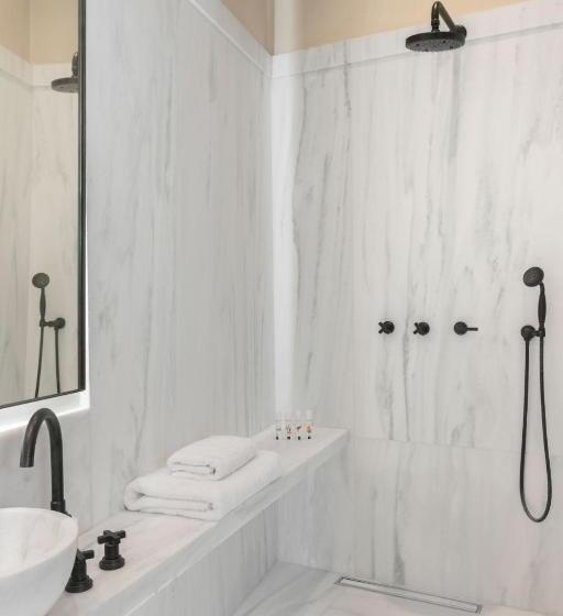 اتاق استاندارد با تخت بزرگ, Castro Hotel Syros