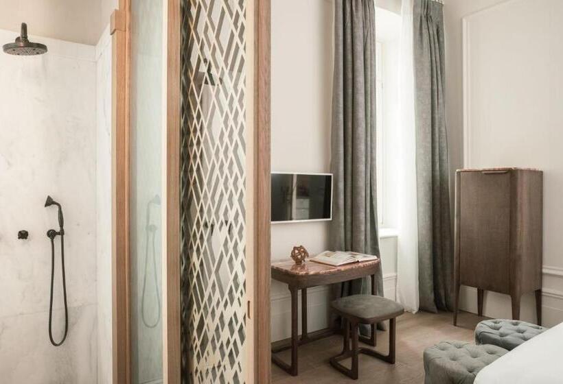 اتاق سوپریور با تخت بزرگ, Castro Hotel Syros