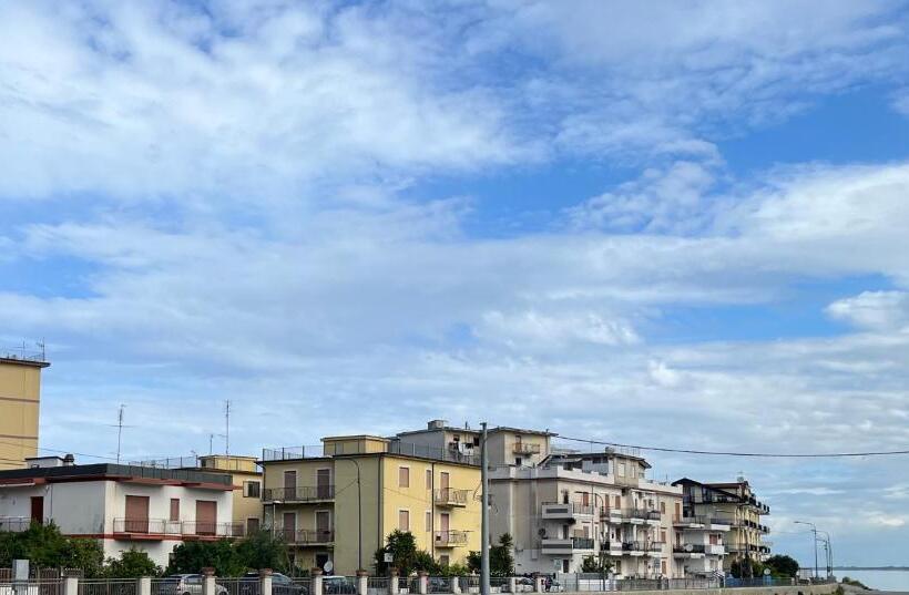 Pokój Czteroosobowy Standard, Oltremare Rooms Agropoli